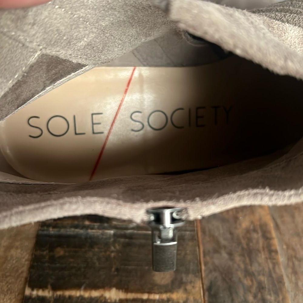 Women’s Sole Society Booties size 7.5 in Tan - Picture 2 of 7